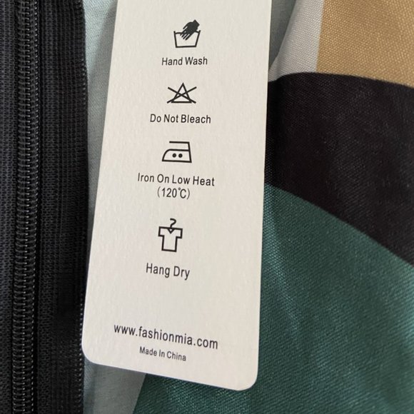 OC Order Plus Long Sleeve Maxi Dress NWT Size Small - Picture 3 of 10